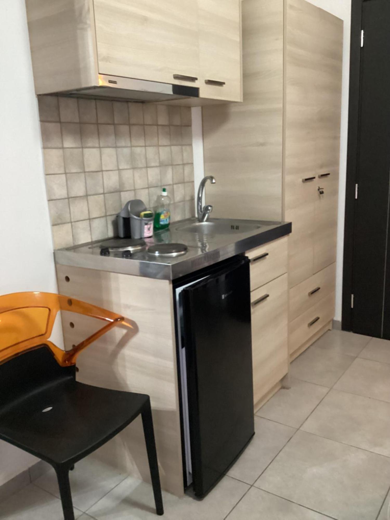 Aparthotel Alexandros Kamena Wurla Zewnętrze zdjęcie