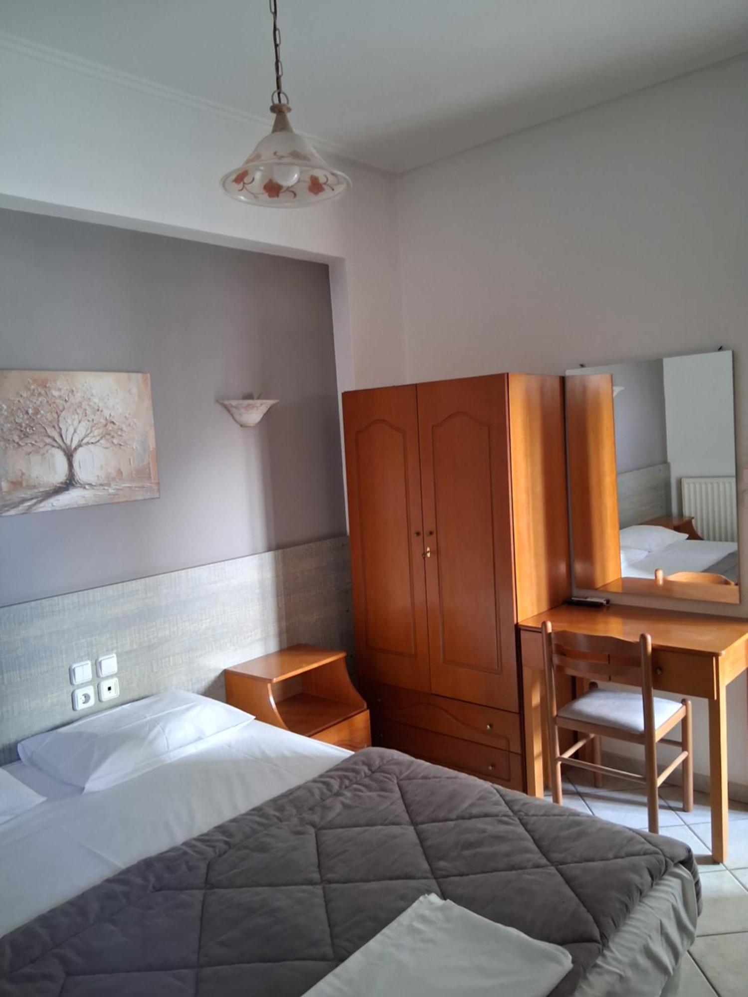 Aparthotel Alexandros Kamena Wurla Pokój zdjęcie