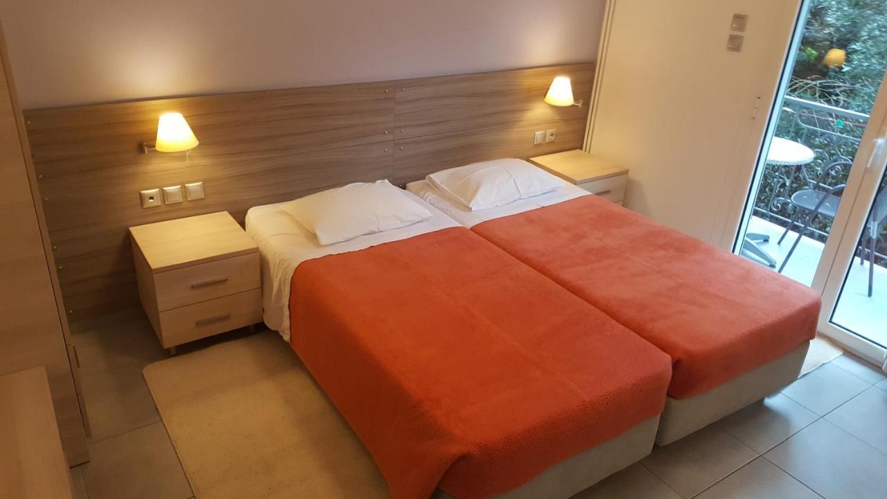 Aparthotel Alexandros Kamena Wurla Zewnętrze zdjęcie
